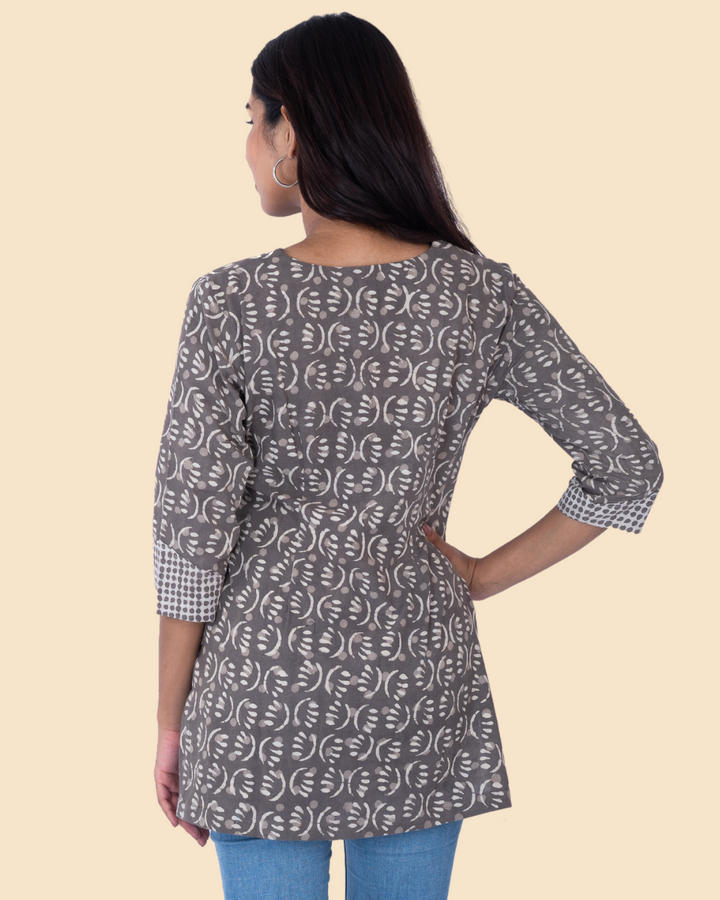 Grey Cotton Dabu Hand Block Printed Short Kurta